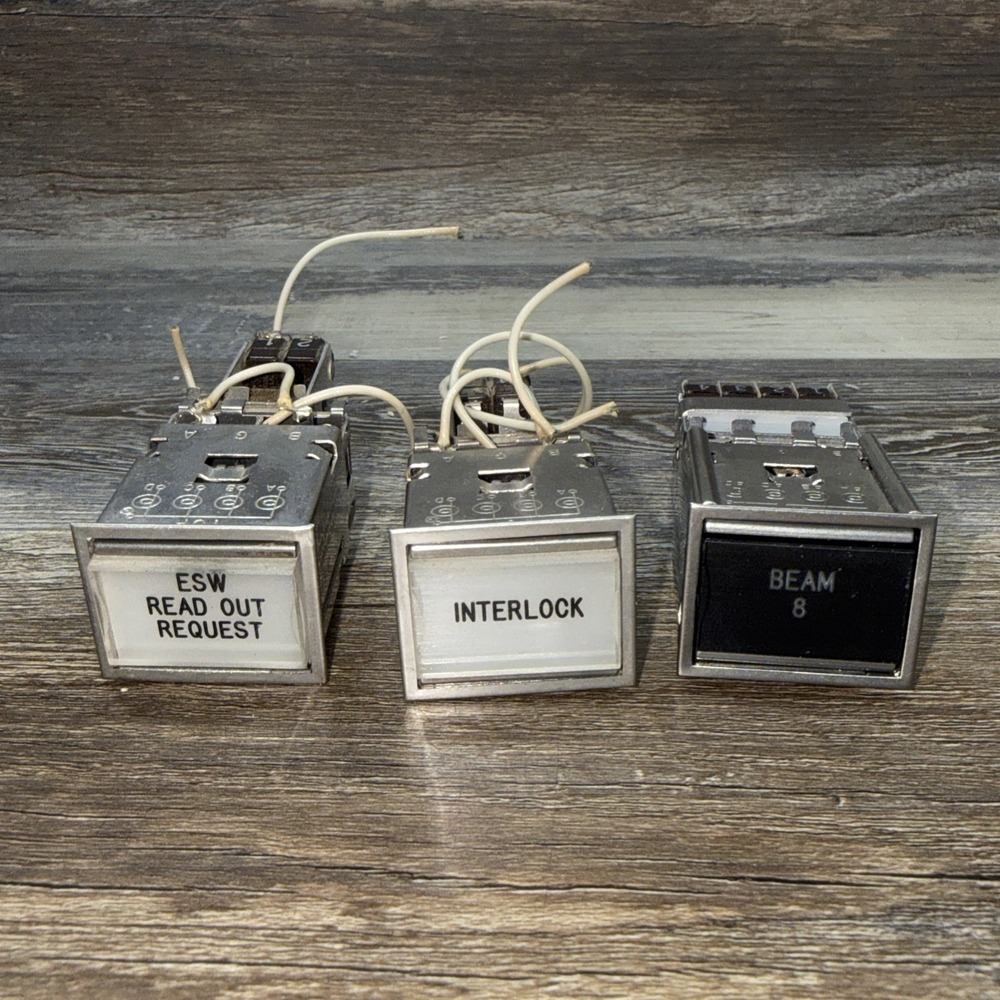 Master Specialties Co push Switch Lot Of 3 PH10A1-2 PH10A1-1 & 10EF13 For Parts